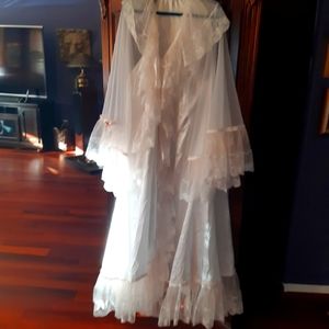 Vintage penoire in chiffon and lace size XXL